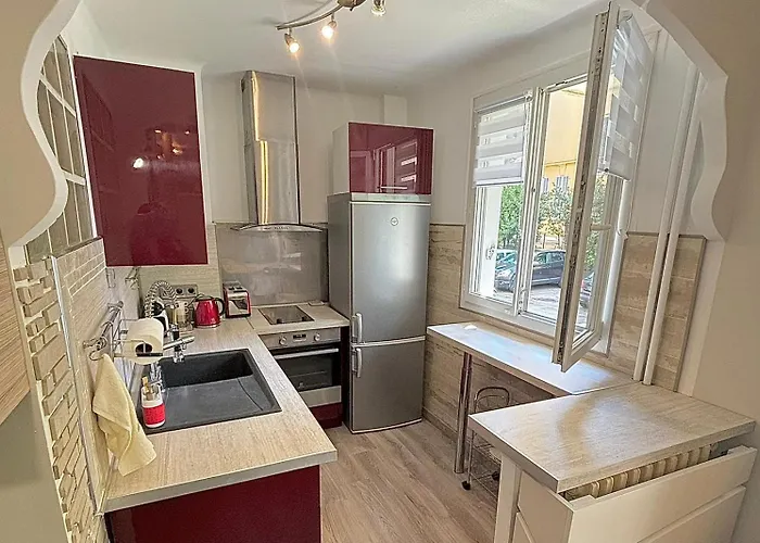 Cosy One Bedroom To * 니스