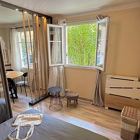 Apartment Cosy One Bedroom To